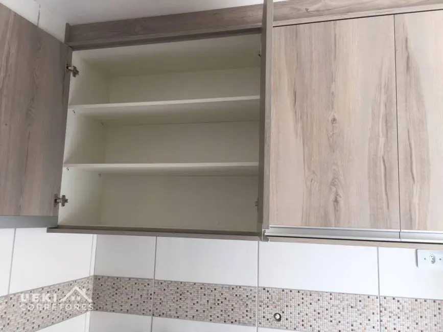 Apartamento com 3 quartos à venda, 76m2 em Parque Residencial Alcântara, Londrina - PR - imagem 5 Foto 5 de Apartamento com 3 quartos à venda, 76m2 em Parque Residencial Alcântara, Londrina - PR