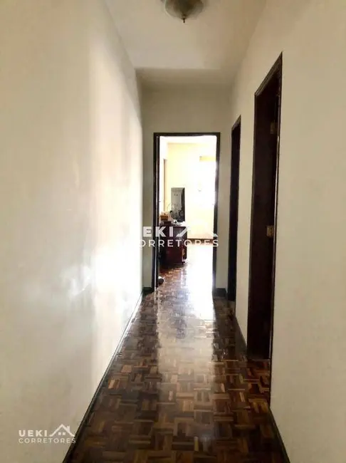 Casa com 3 quartos à venda, 390m2 em Jardim Vilas Boas, Londrina - PR - imagem 4 Foto 4 de Casa com 3 quartos à venda, 390m2 em Jardim Vilas Boas, Londrina - PR