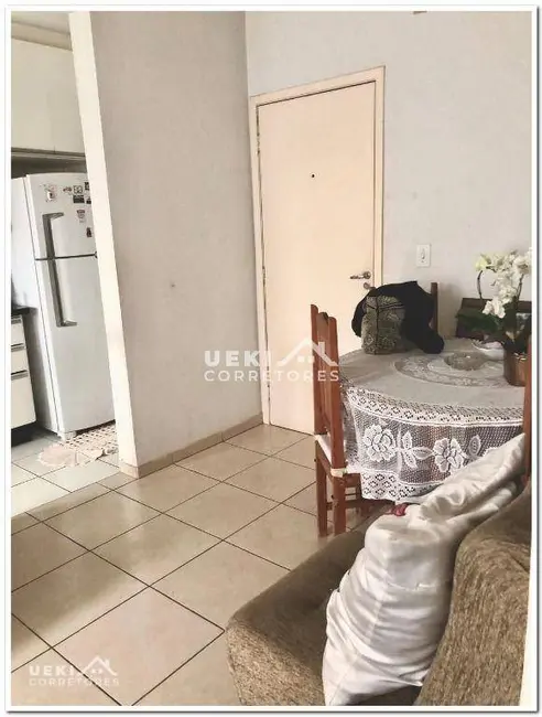 Apartamento com 2 quartos à venda, 50m2 em São Vicente, Londrina - PR - imagem 4 Foto 4 de Apartamento com 2 quartos à venda, 50m2 em São Vicente, Londrina - PR