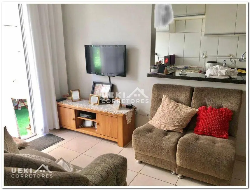 Apartamento com 2 quartos à venda, 50m2 em São Vicente, Londrina - PR - imagem 5 Foto 5 de Apartamento com 2 quartos à venda, 50m2 em São Vicente, Londrina - PR