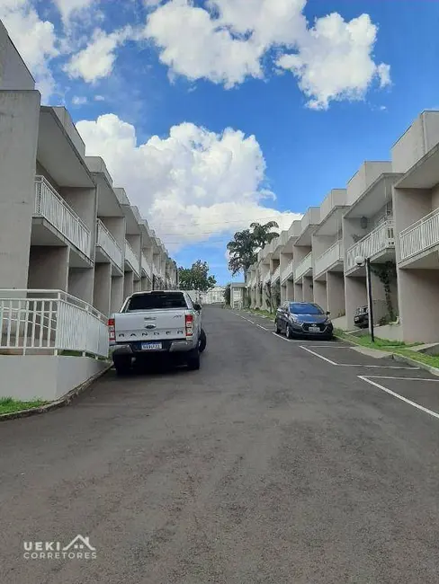 Foto 2 de Casa de Condomínio com 3 quartos à venda, 161m2 em Parque Jamaica, Londrina - PR