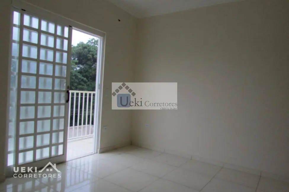 Casa com 3 quartos à venda, 180m2 em Jardim Vale Verde, Londrina - PR - imagem 5 Foto 5 de Casa com 3 quartos à venda, 180m2 em Jardim Vale Verde, Londrina - PR