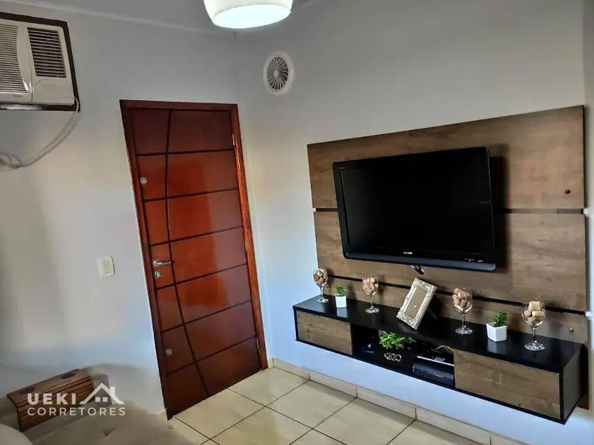 Casa com 3 quartos à venda, 200m2 em Parigot de Souza 2, Londrina - PR - imagem 4 Foto 4 de Casa com 3 quartos à venda, 200m2 em Parigot de Souza 2, Londrina - PR