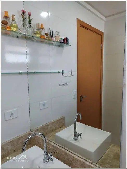 Apartamento com 3 quartos à venda, 100m2 em Nossa Senhora de Lourdes, Londrina - PR - imagem 8 Foto 8 de Apartamento com 3 quartos à venda, 100m2 em Nossa Senhora de Lourdes, Londrina - PR