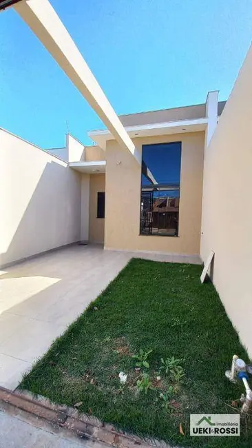 Foto 1 de Casa com 3 quartos à venda, 125m2 em Loteamento Chamonix, Londrina - PR