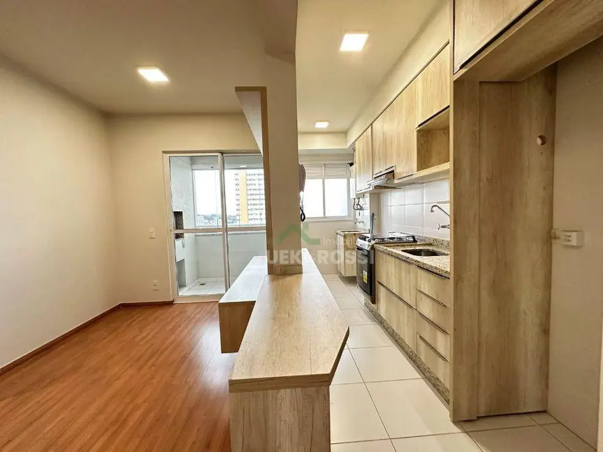 Foto 3 de Apartamento com 2 quartos para alugar, 104m2 em Londrina - PR