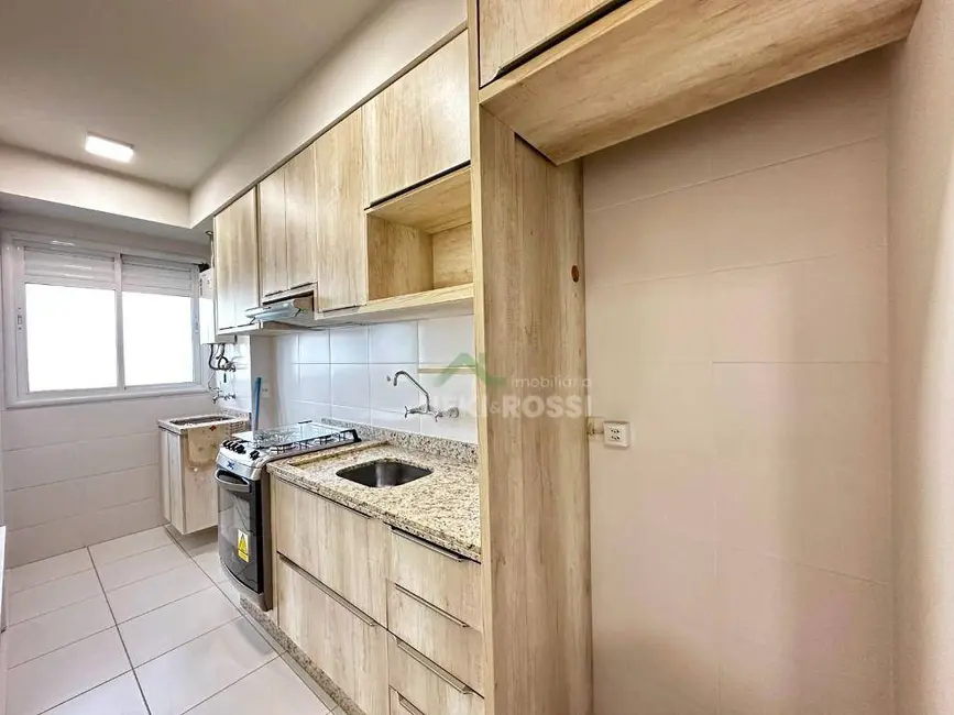 Foto 5 de Apartamento com 2 quartos para alugar, 104m2 em Londrina - PR