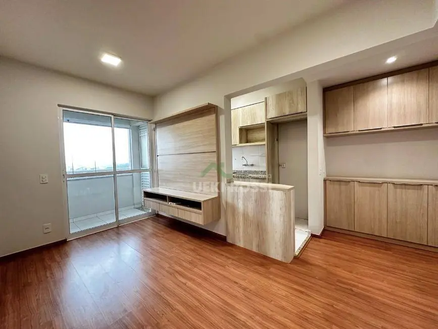 Foto 6 de Apartamento com 2 quartos para alugar, 104m2 em Londrina - PR