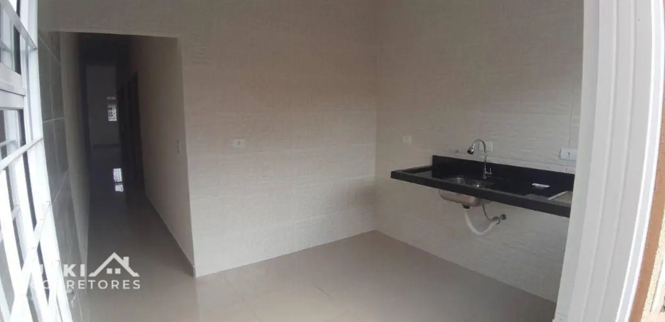 Casa com 3 quartos à venda, 125m2 em Jardim Padovani, Londrina - PR - imagem 8 Foto 8 de Casa com 3 quartos à venda, 125m2 em Jardim Padovani, Londrina - PR