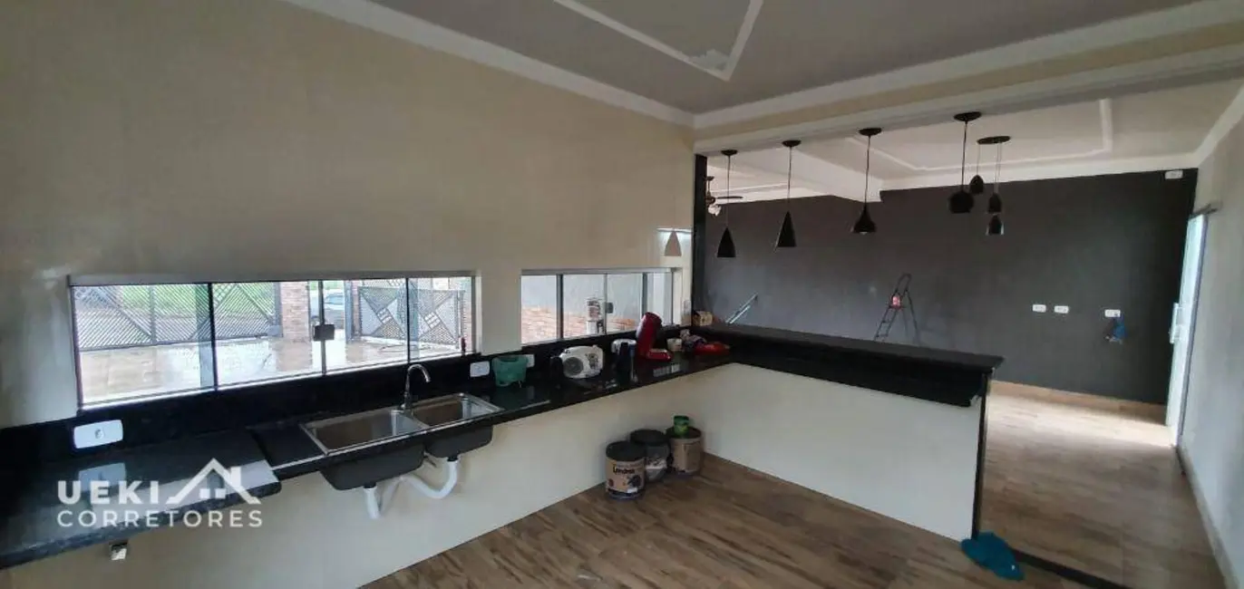 Casa de Condomínio com 3 quartos à venda, 250m2 em Parque Leblon, Londrina - PR - imagem 4 Foto 4 de Casa de Condomínio com 3 quartos à venda, 250m2 em Parque Leblon, Londrina - PR