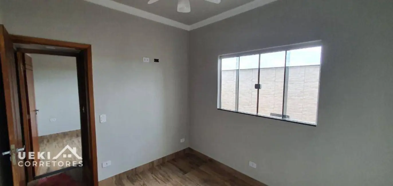 Casa de Condomínio com 3 quartos à venda, 250m2 em Parque Leblon, Londrina - PR - imagem 6 Foto 6 de Casa de Condomínio com 3 quartos à venda, 250m2 em Parque Leblon, Londrina - PR