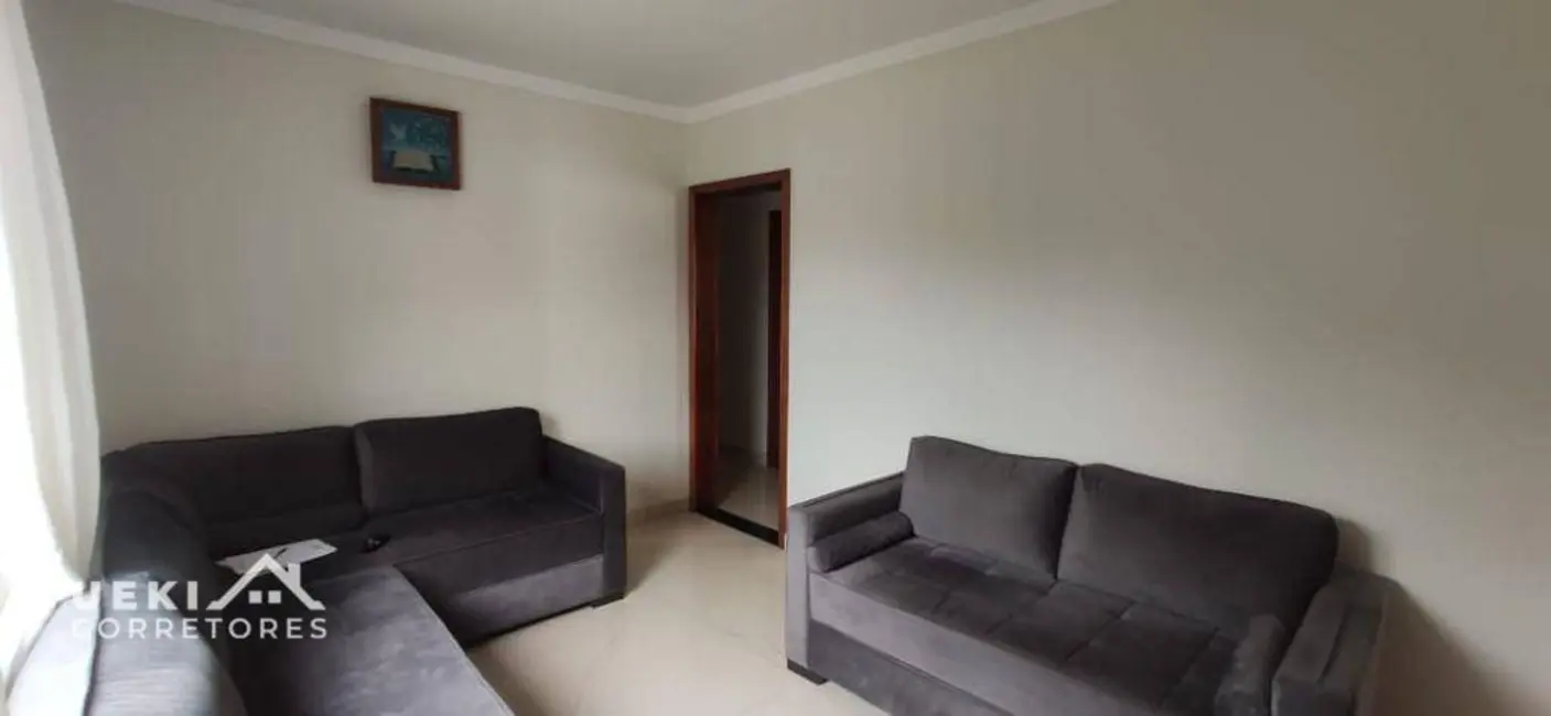 Casa com 4 quartos à venda, 475m2 em Monte Belo, Londrina - PR - imagem 3 Foto 3 de Casa com 4 quartos à venda, 475m2 em Monte Belo, Londrina - PR
