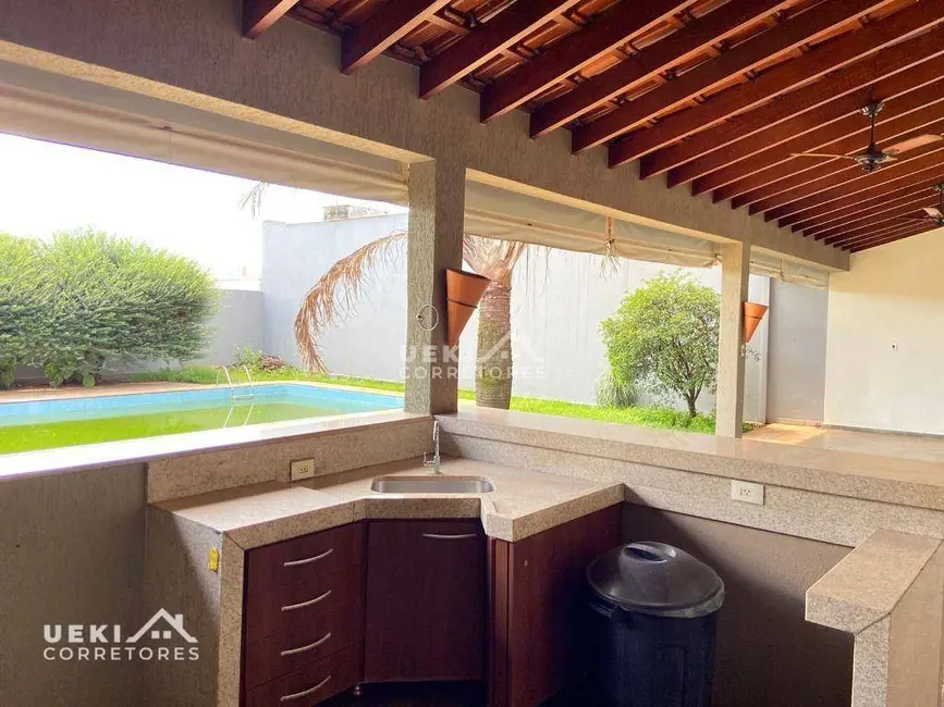 Casa com 3 quartos à venda, 525m2 em Dom Pedro, Londrina - PR - imagem 9 Foto 9 de Casa com 3 quartos à venda, 525m2 em Dom Pedro, Londrina - PR
