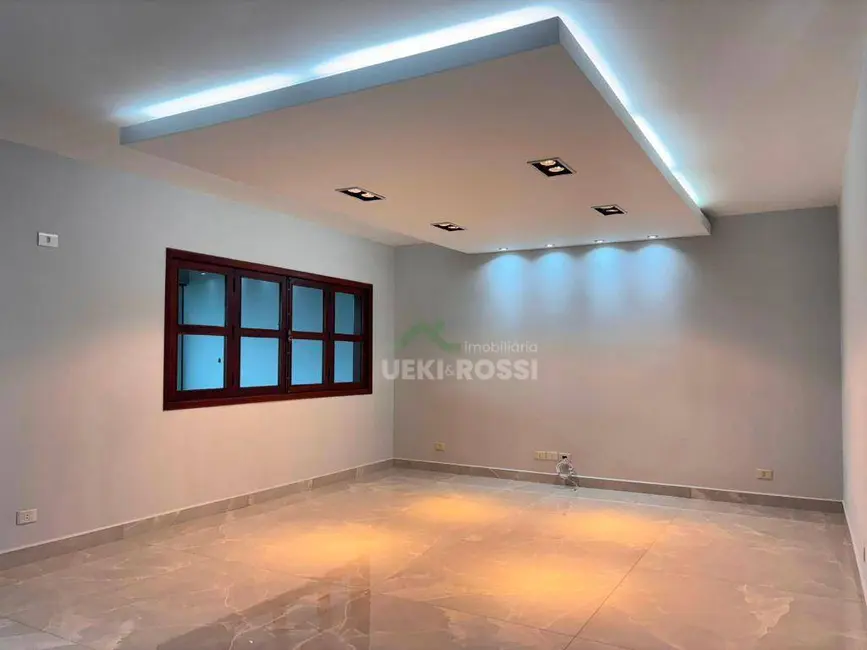 Foto 9 de Casa com 3 quartos à venda e para alugar, 525m2 em Dom Pedro, Londrina - PR