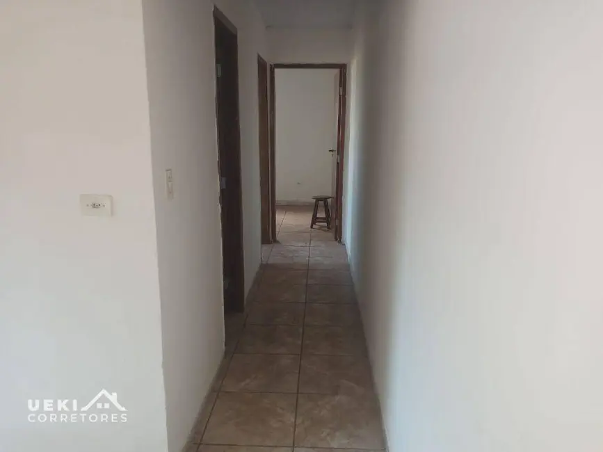 Foto 6 de Kitnet com 8 quartos à venda, 450m2 em Parque Residencial Ana Rosa, Cambe - PR