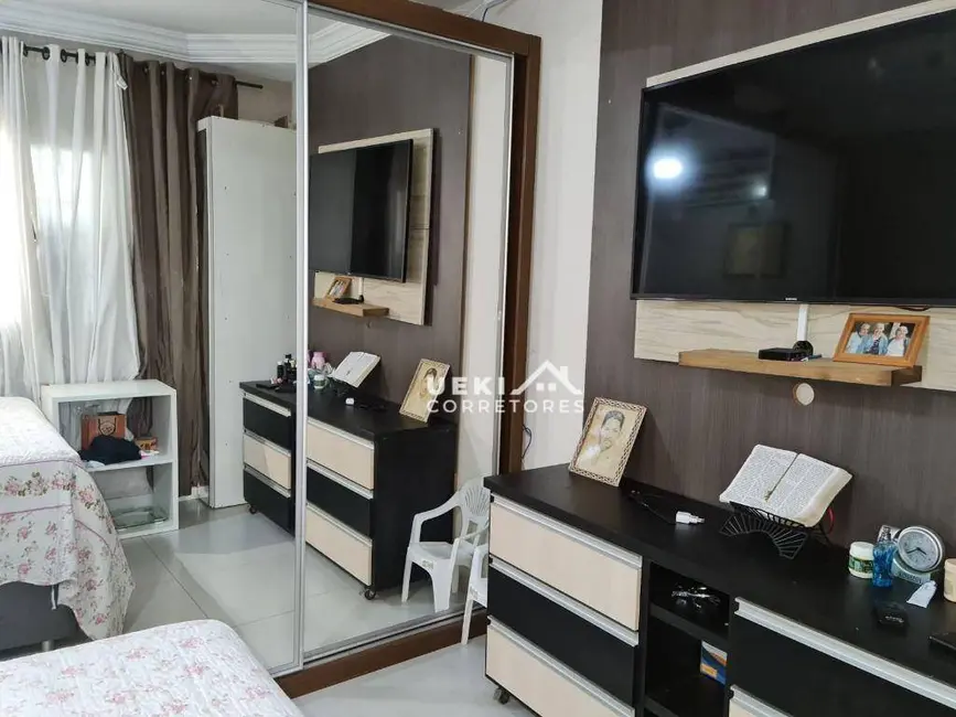 Casa com 3 quartos à venda, 125m2 em Londrina - PR - imagem 8 Foto 8 de Casa com 3 quartos à venda, 125m2 em Londrina - PR