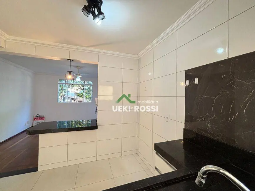Apartamento com 2 quartos à venda, 60m2 em San Fernando, Londrina - PR - imagem 6 Foto 6 de Apartamento com 2 quartos à venda, 60m2 em San Fernando, Londrina - PR