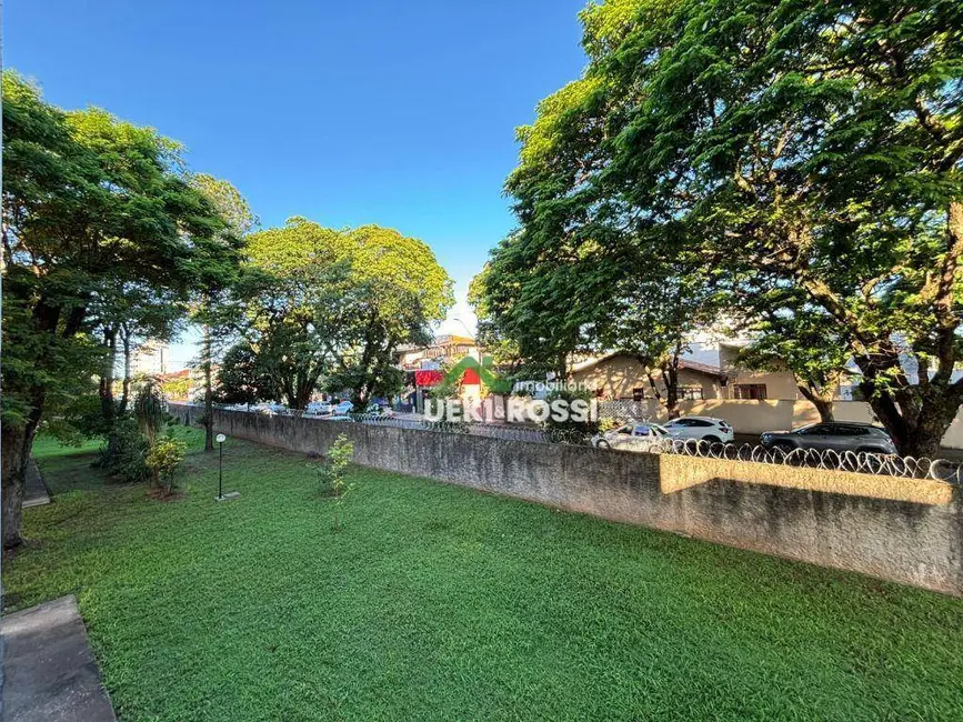 Apartamento com 2 quartos à venda, 60m2 em San Fernando, Londrina - PR - imagem 8 Foto 8 de Apartamento com 2 quartos à venda, 60m2 em San Fernando, Londrina - PR