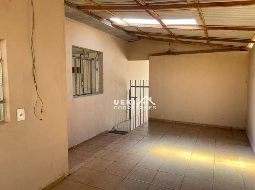 Casa com 3 quartos à venda, 287m2 em Jardim Indianápolis, Londrina - PR - imagem 9 Foto 9 de Casa com 3 quartos à venda, 287m2 em Jardim Indianápolis, Londrina - PR