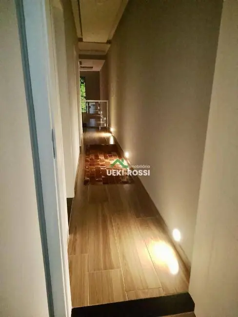 Casa com 3 quartos à venda, 150m2 em Califórnia, Londrina - PR - imagem 6 Foto 6 de Casa com 3 quartos à venda, 150m2 em Califórnia, Londrina - PR
