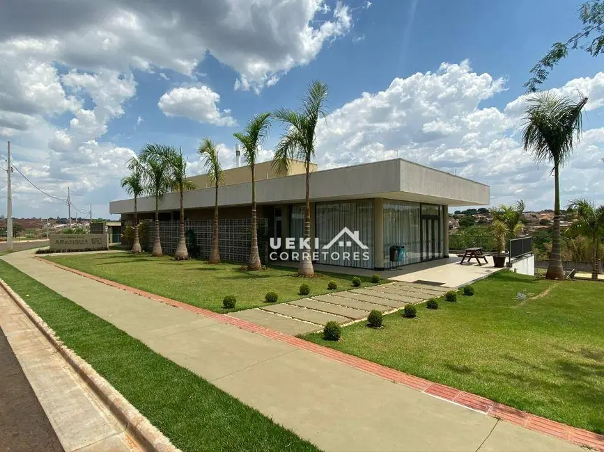 Terreno / Lote à venda, 353m2 em Jardim da Luz, Londrina - PR - imagem 3 Foto 3 de Terreno / Lote à venda, 353m2 em Jardim da Luz, Londrina - PR