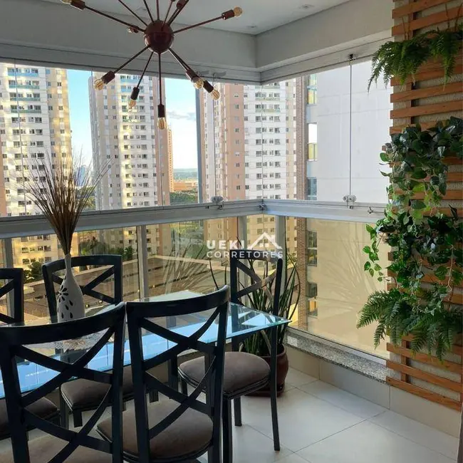 Apartamento com 3 quartos à venda, 211m2 em Santa Rosa, Londrina - PR - imagem 5 Foto 5 de Apartamento com 3 quartos à venda, 211m2 em Santa Rosa, Londrina - PR