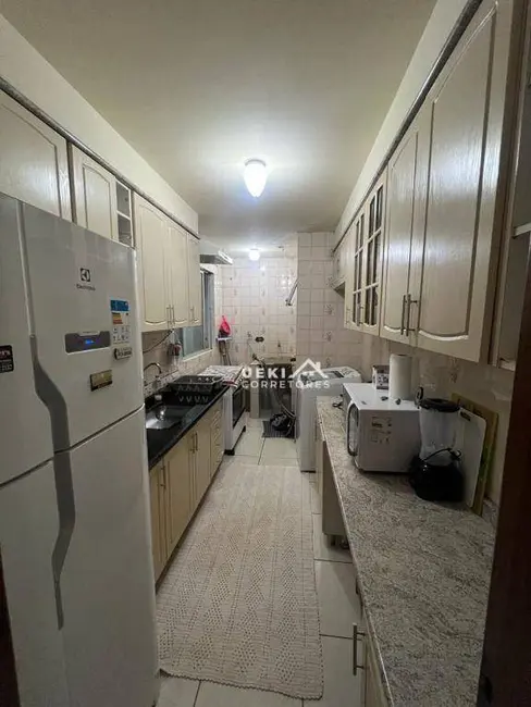 Apartamento com 3 quartos à venda, 102m2 em Parque Jamaica, Londrina - PR - imagem 4 Foto 4 de Apartamento com 3 quartos à venda, 102m2 em Parque Jamaica, Londrina - PR