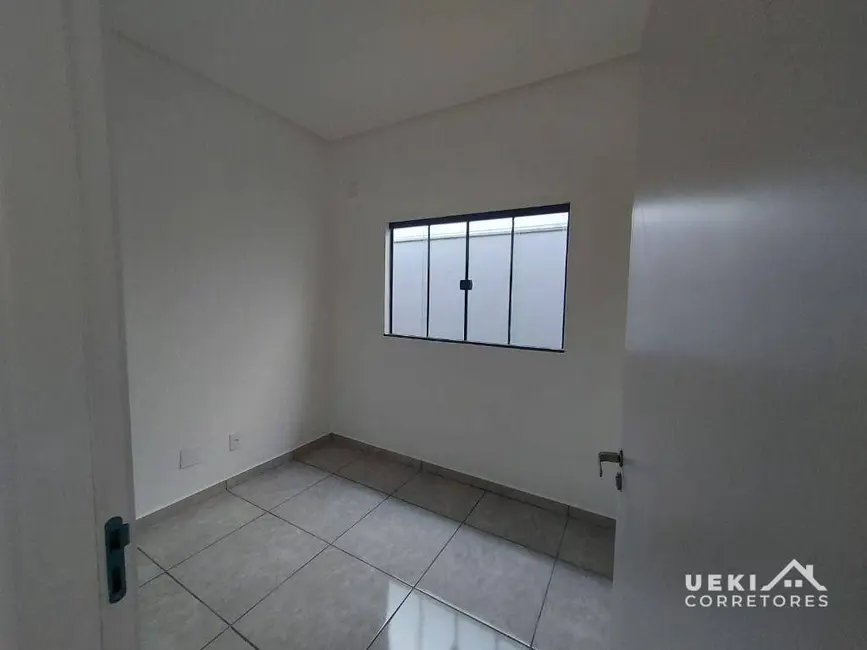 Casa com 2 quartos à venda, 128m2 em Londrina - PR - imagem 5 Foto 5 de Casa com 2 quartos à venda, 128m2 em Londrina - PR