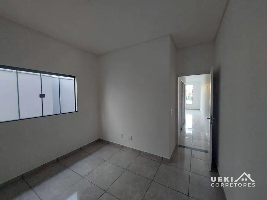 Casa com 2 quartos à venda, 128m2 em Londrina - PR - imagem 8 Foto 8 de Casa com 2 quartos à venda, 128m2 em Londrina - PR
