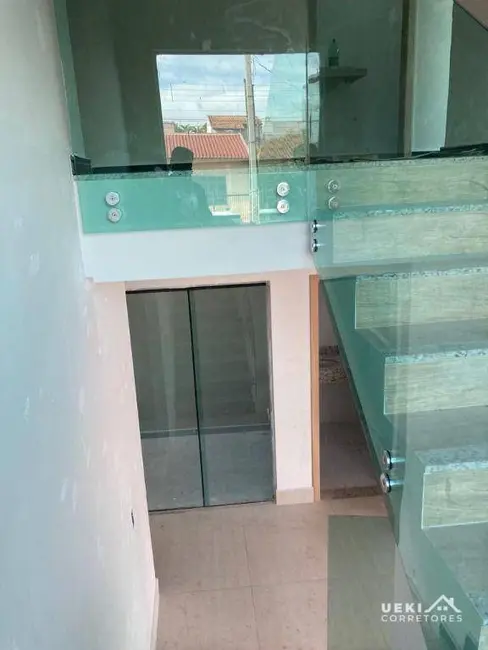 Casa com 3 quartos à venda, 225m2 em Jardim Tókio, Londrina - PR - imagem 7 Foto 7 de Casa com 3 quartos à venda, 225m2 em Jardim Tókio, Londrina - PR