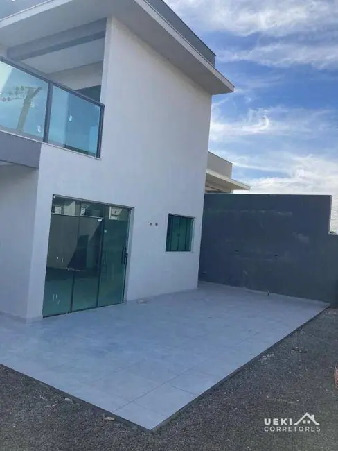 Casa com 3 quartos à venda, 225m2 em Jardim Tókio, Londrina - PR - imagem 3 Foto 3 de Casa com 3 quartos à venda, 225m2 em Jardim Tókio, Londrina - PR