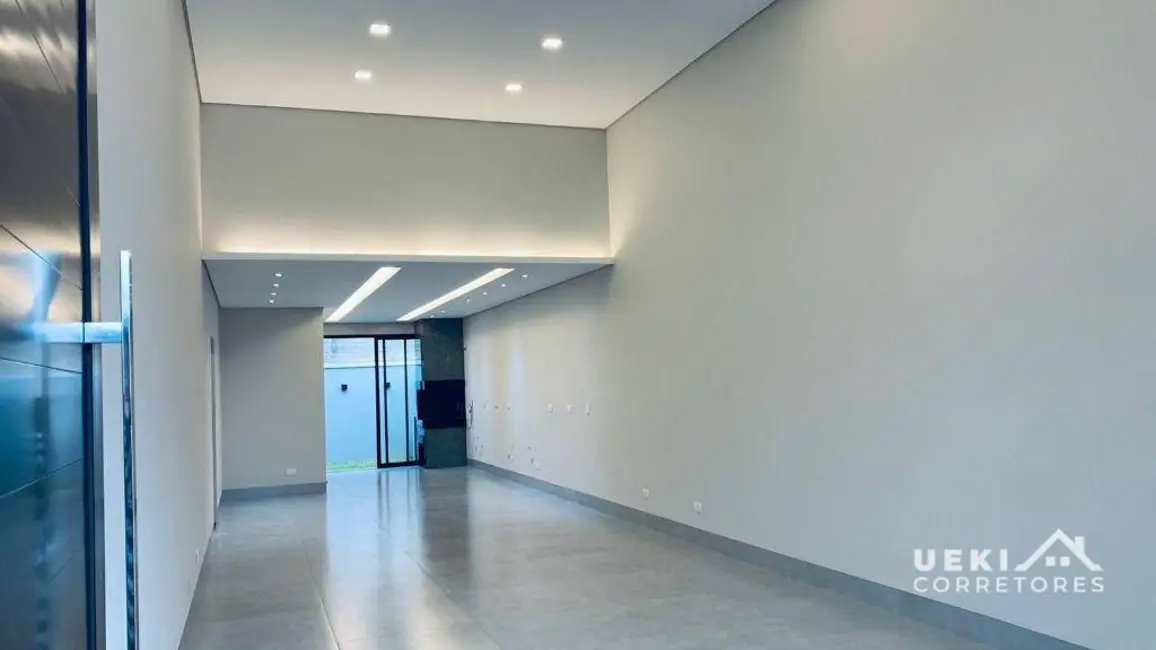 Casa de Condomínio com 3 quartos à venda, 250m2 em Londrina - PR - imagem 3 Foto 3 de Casa de Condomínio com 3 quartos à venda, 250m2 em Londrina - PR
