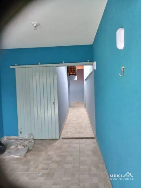 Casa com 3 quartos à venda, 200m2 em Jardim Planalto, Londrina - PR - imagem 3 Foto 3 de Casa com 3 quartos à venda, 200m2 em Jardim Planalto, Londrina - PR
