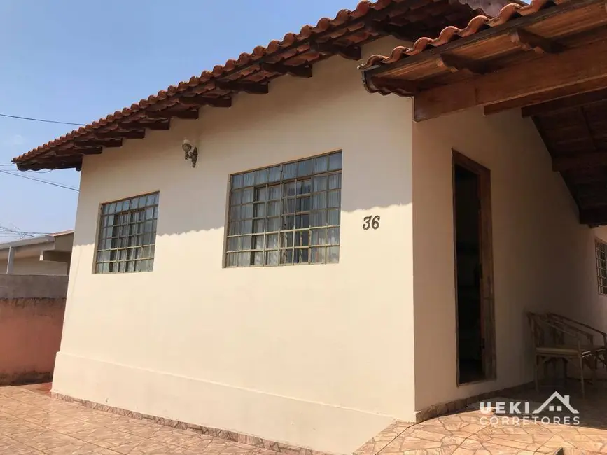 Casa com 2 quartos à venda, 303m2 em Jardim Alah, Londrina - PR - imagem 2 Foto 2 de Casa com 2 quartos à venda, 303m2 em Jardim Alah, Londrina - PR