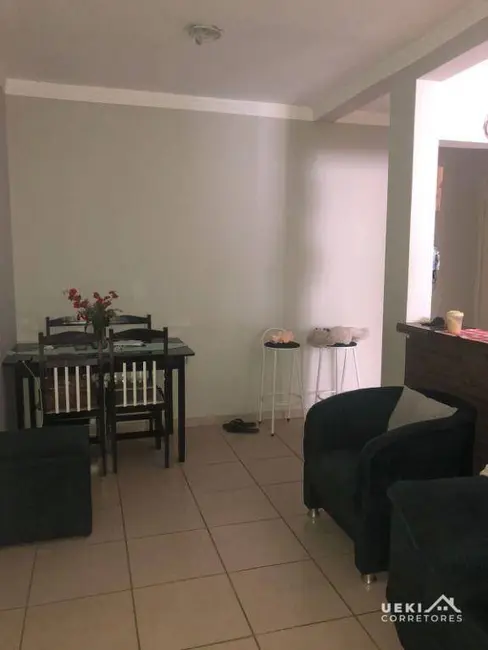 Apartamento com 3 quartos à venda, 84m2 em Nossa Senhora de Lourdes, Londrina - PR - imagem 3 Foto 3 de Apartamento com 3 quartos à venda, 84m2 em Nossa Senhora de Lourdes, Londrina - PR