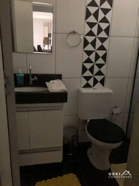 Apartamento com 3 quartos à venda, 84m2 em Nossa Senhora de Lourdes, Londrina - PR - imagem 8 Foto 8 de Apartamento com 3 quartos à venda, 84m2 em Nossa Senhora de Lourdes, Londrina - PR