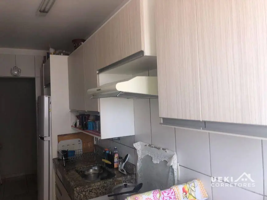 Apartamento com 3 quartos à venda, 84m2 em Nossa Senhora de Lourdes, Londrina - PR - imagem 5 Foto 5 de Apartamento com 3 quartos à venda, 84m2 em Nossa Senhora de Lourdes, Londrina - PR