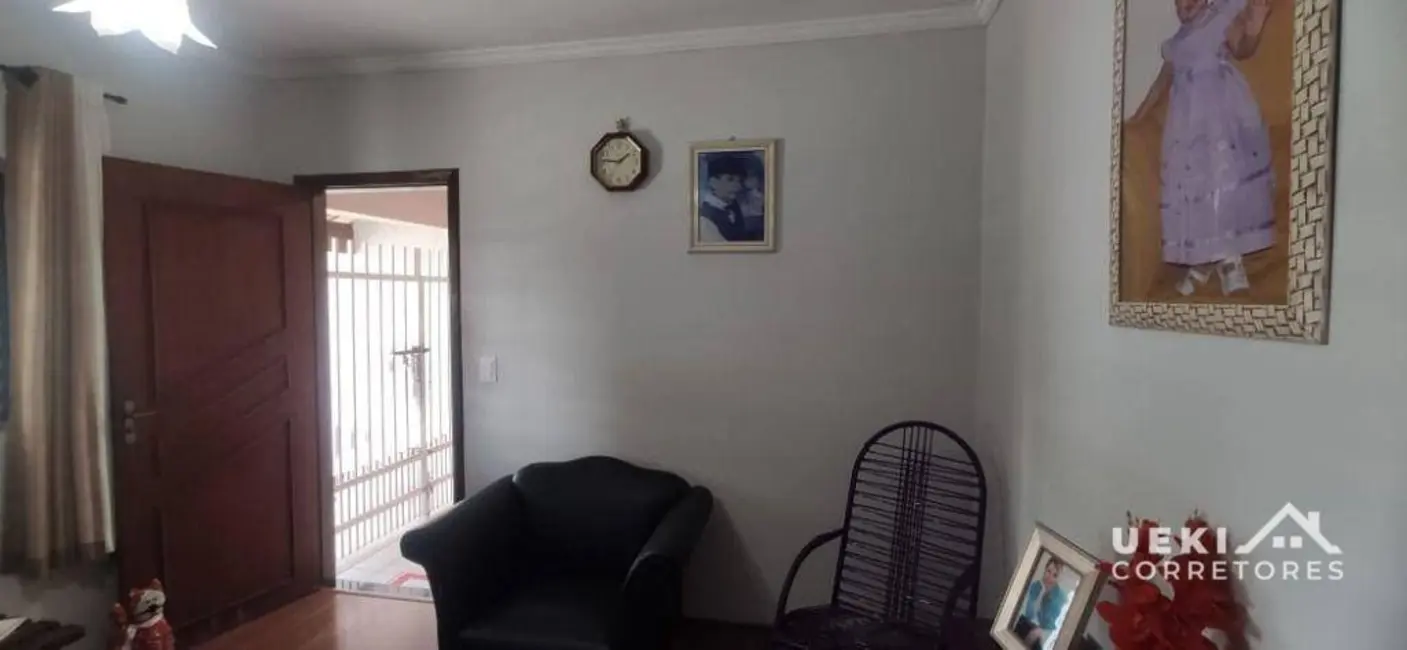 Casa com 3 quartos à venda, 275m2 em Alto da Boa Vista, Londrina - PR - imagem 4 Foto 4 de Casa com 3 quartos à venda, 275m2 em Alto da Boa Vista, Londrina - PR
