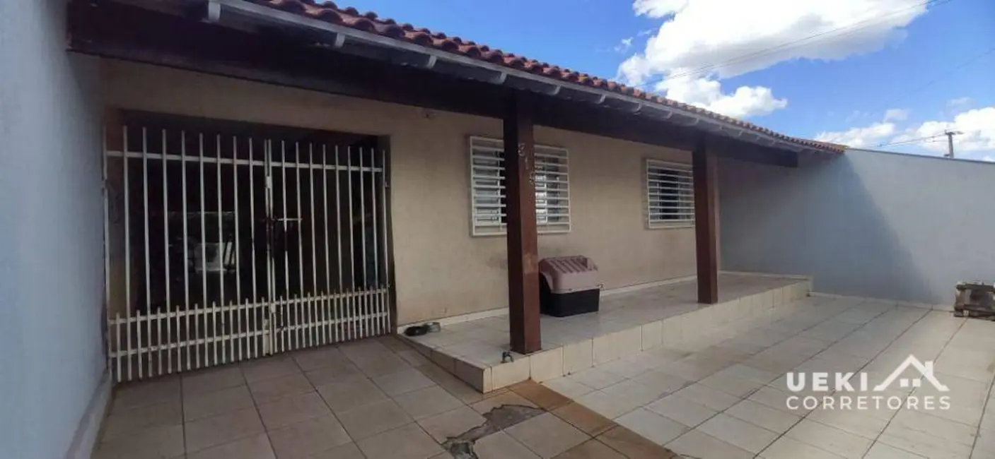 Casa com 3 quartos e 1 banheiro à venda, 275m2 por R$450.000 em