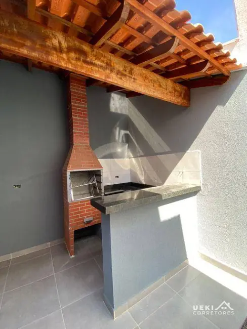 Casa com 2 quartos à venda, 125m2 em Conjunto Vivi Xavier, Londrina - PR - imagem 3 Foto 3 de Casa com 2 quartos à venda, 125m2 em Conjunto Vivi Xavier, Londrina - PR