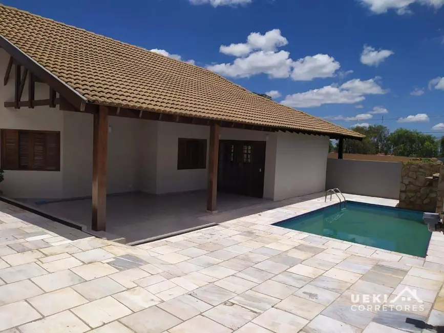 Foto 1 de Casa com 5 quartos à venda, 430m2 em Maria Lúcia, Londrina - PR