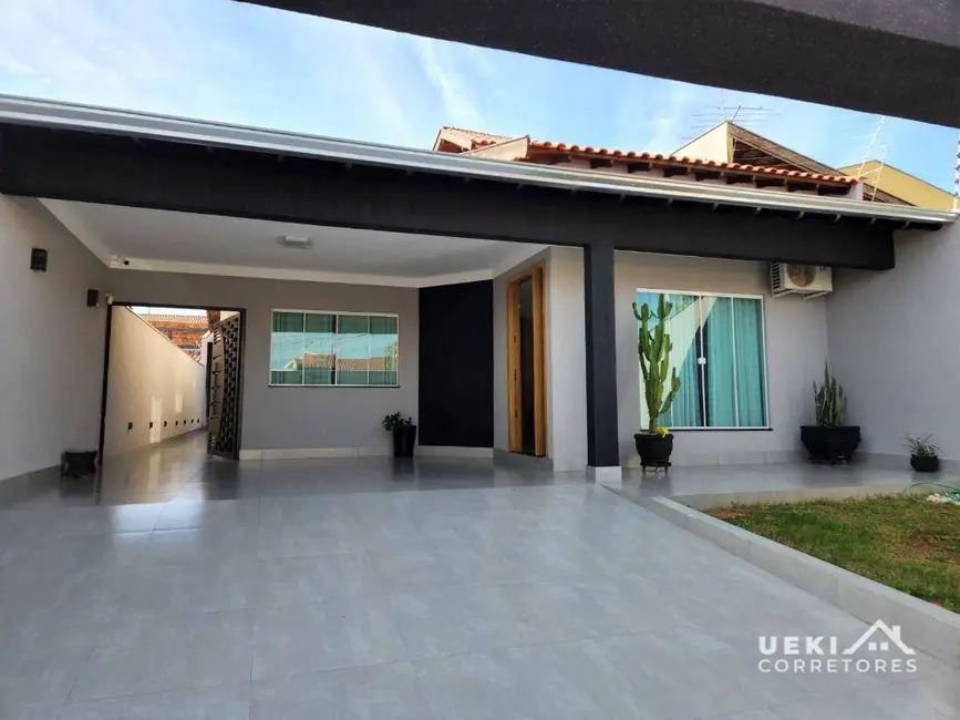 Foto 1 de Casa com 3 quartos à venda, 290m2 em Antares, Londrina - PR