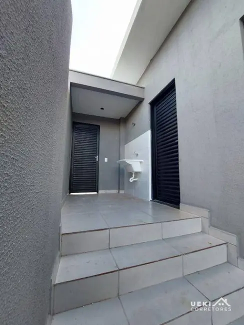 Casa com 2 quartos à venda, 133m2 em Colinas, Londrina - PR - imagem 4 Foto 4 de Casa com 2 quartos à venda, 133m2 em Colinas, Londrina - PR