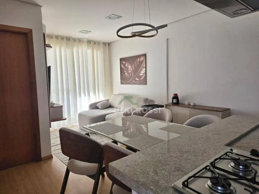 Foto 2 de Apartamento com 1 quarto para alugar, 91m2 em Centro, Londrina - PR