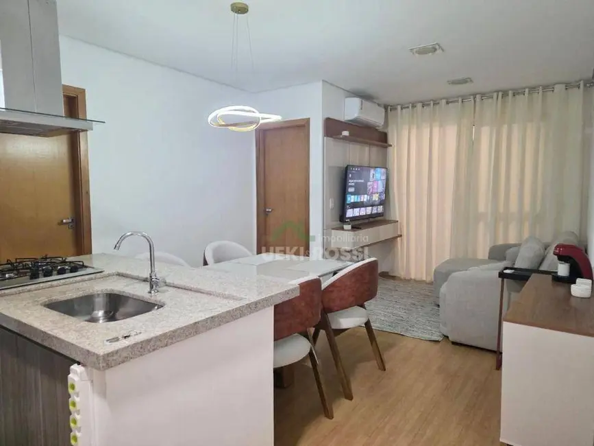 Foto 4 de Apartamento com 1 quarto para alugar, 91m2 em Centro, Londrina - PR