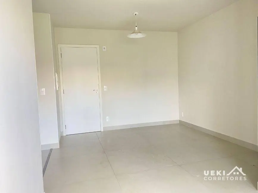 Foto 7 de Apartamento com 2 quartos para alugar, 75m2 em Vila Santa Terezinha, Londrina - PR