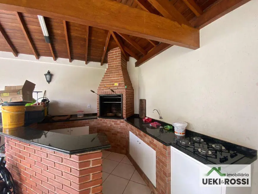 Casa com 3 quartos à venda, 330m2 em Igapó, Londrina - PR - imagem 6 Foto 6 de Casa com 3 quartos à venda, 330m2 em Igapó, Londrina - PR