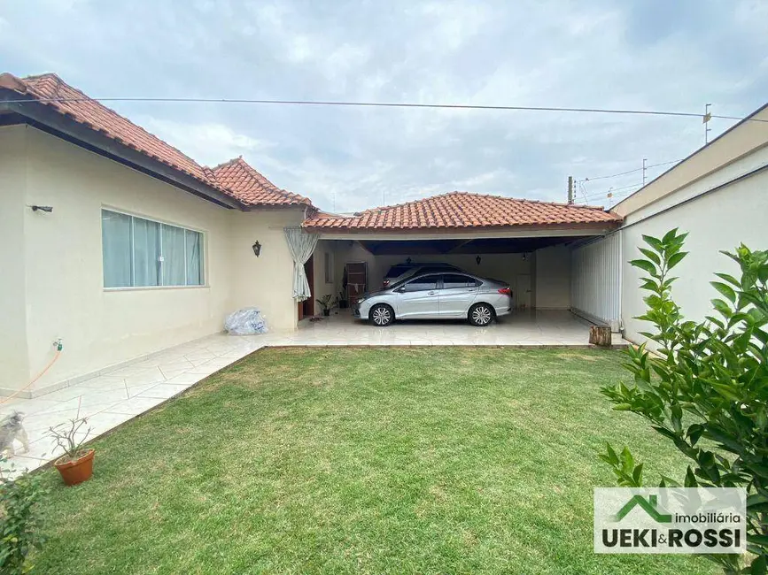Casa com 3 quartos à venda, 330m2 em Igapó, Londrina - PR - imagem 7 Foto 7 de Casa com 3 quartos à venda, 330m2 em Igapó, Londrina - PR
