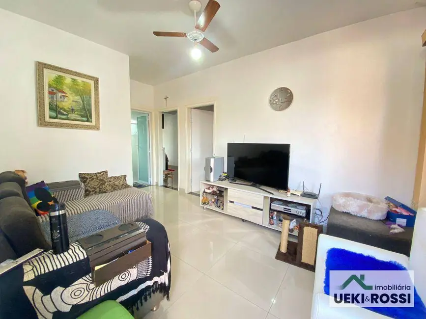 Foto 3 de Casa de Condomínio com 2 quartos à venda, 133m2 em Conjunto Habitacional Santiago II, Londrina - PR