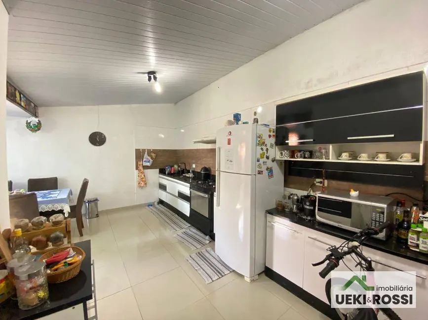 Foto 9 de Casa de Condomínio com 2 quartos à venda, 133m2 em Conjunto Habitacional Santiago II, Londrina - PR